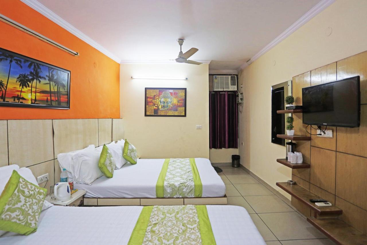 Hotel Sun Village Near New Delhi Railway Station エクステリア 写真